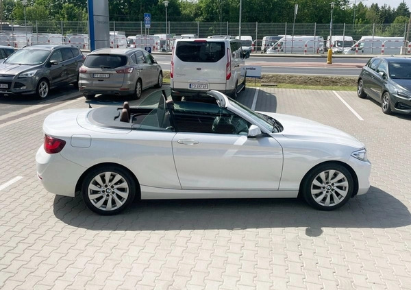 BMW Seria 2 cena 89900 przebieg: 105490, rok produkcji 2015 z Sieradz małe 379